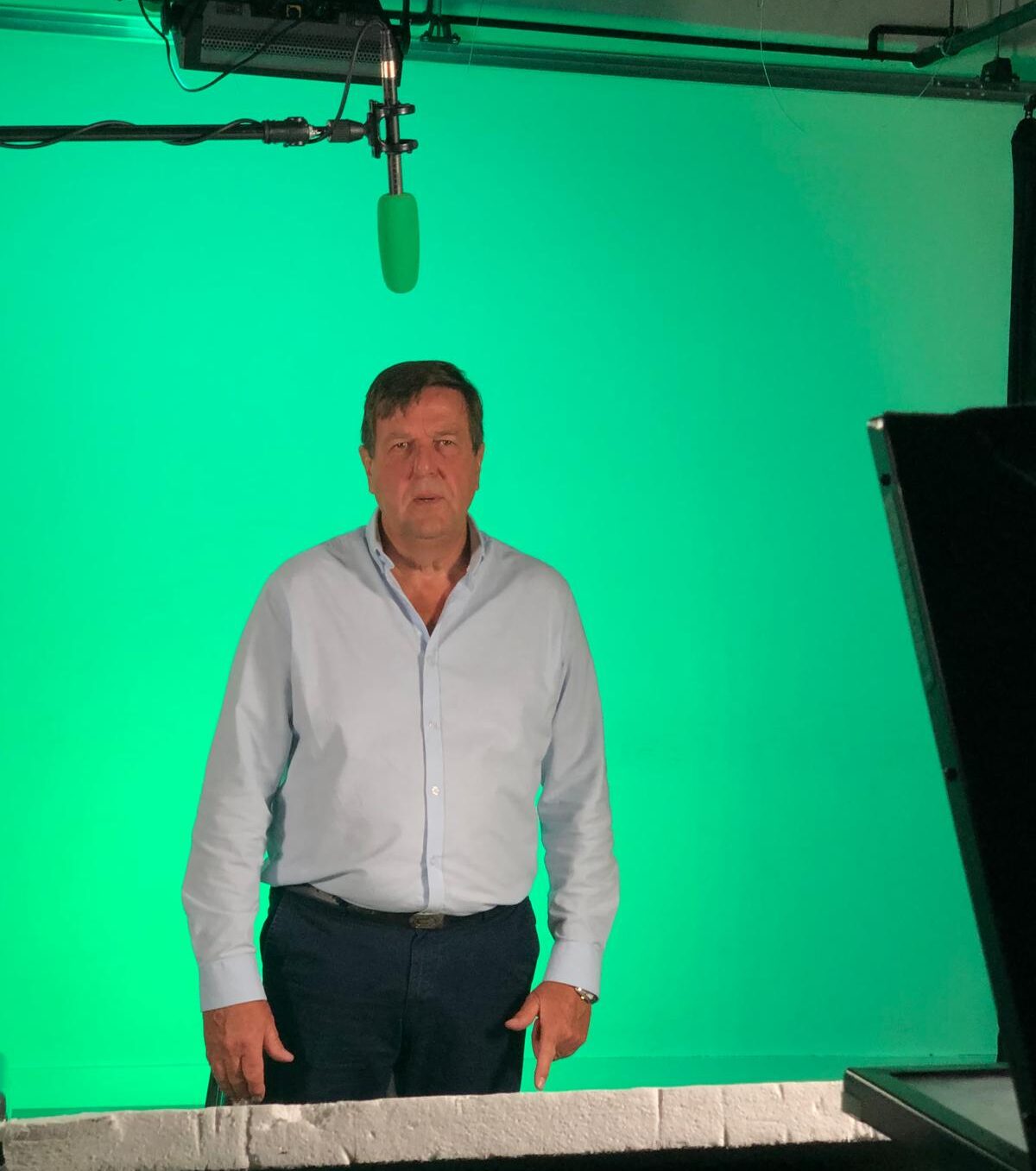 Nick Barton, ILM & CMI accredited leadership trainer and coach based in Newport
